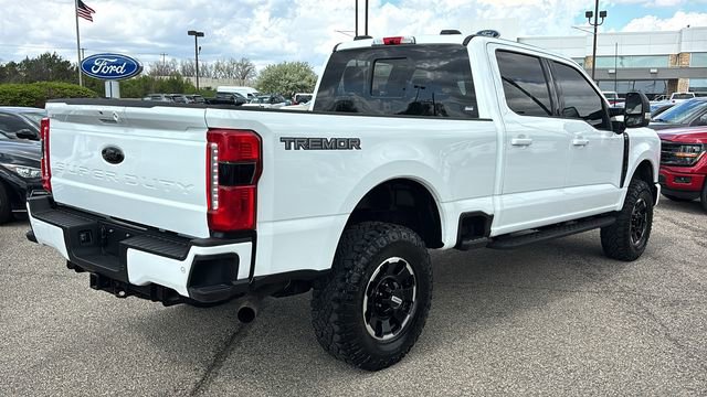 Used 2025 Ford F350 XLT w/ Black Appearance Package image 31