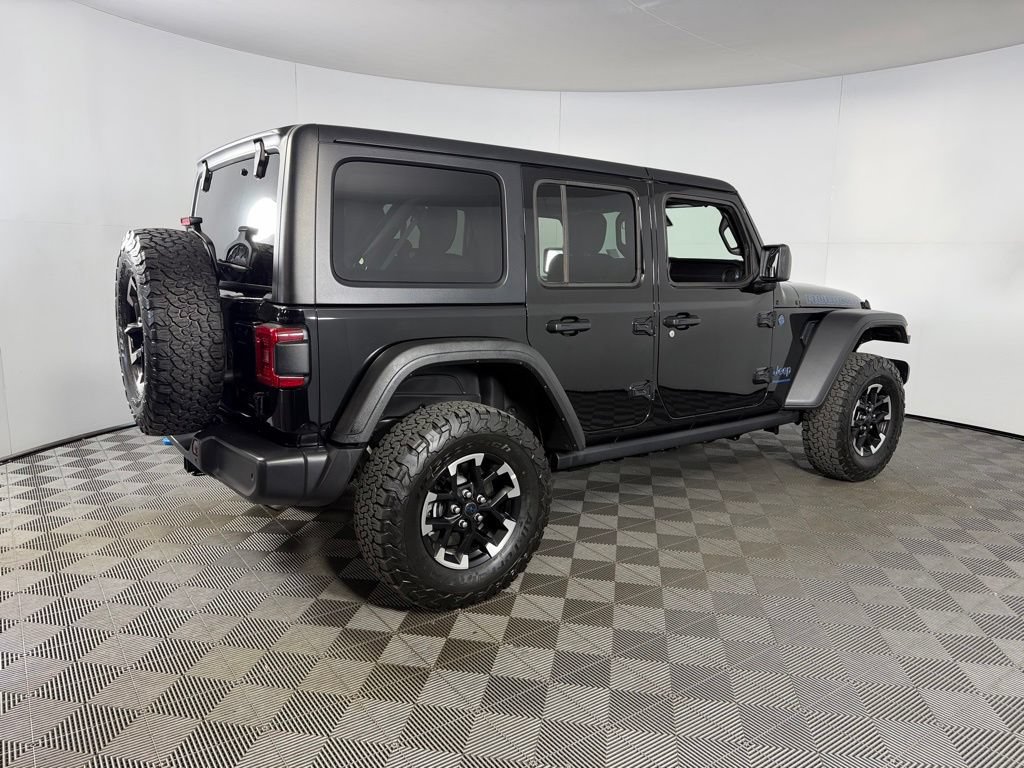 Certified 2025 Jeep Wrangler Unlimited Rubicon 4xe w/ Safety Group AWD/4WD image 7