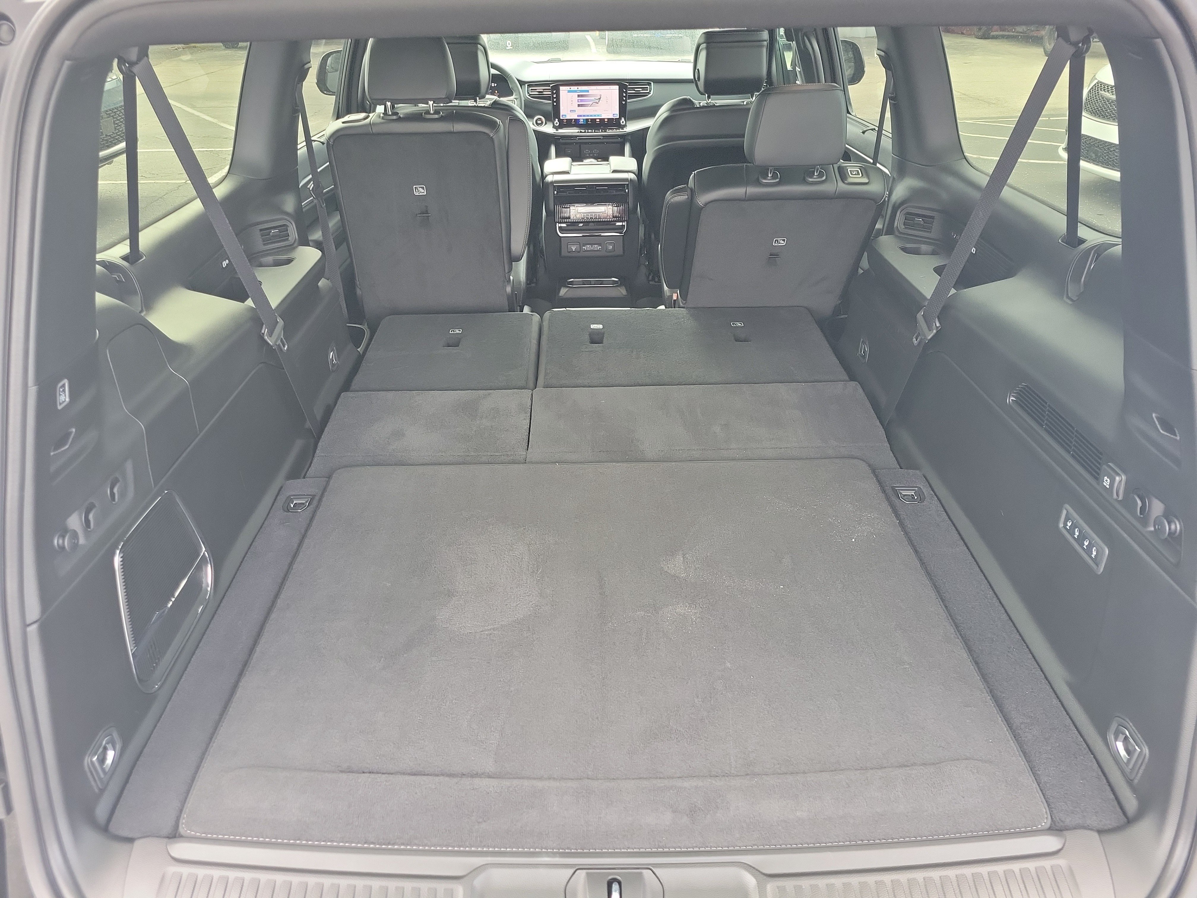 New 2026 Jeep Grand Wagoneer L Limited AWD/4WD image 8