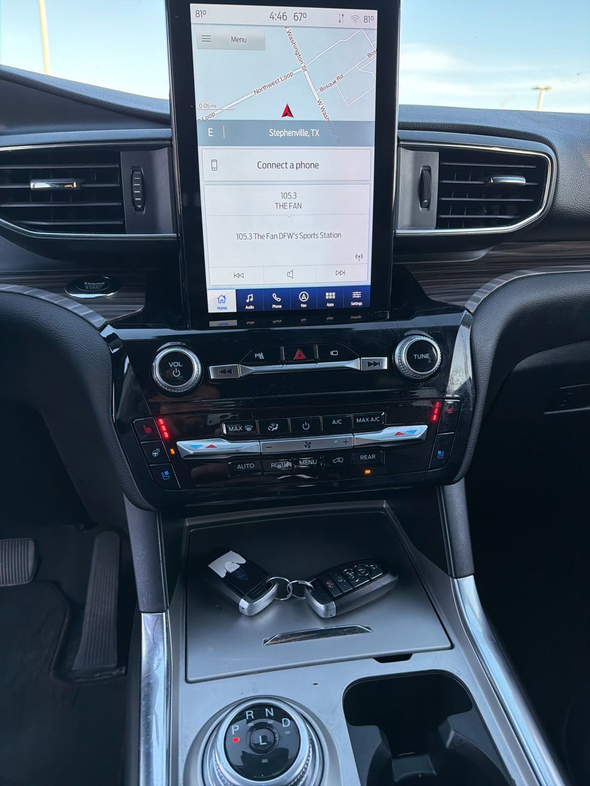 Used 2022 Ford Explorer Limited w/ Limited Technology Package image 12