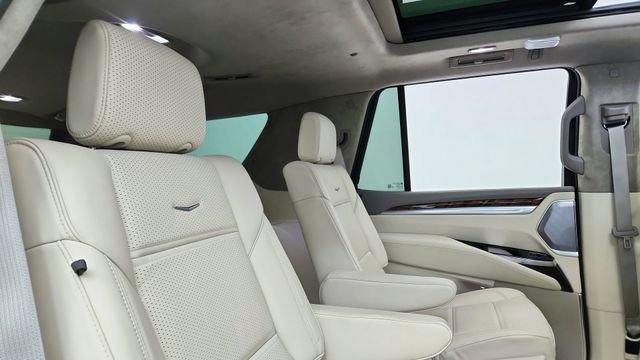 Used 2025 Cadillac Escalade Sport Platinum w/ LPO, Floor Liner Package image 26