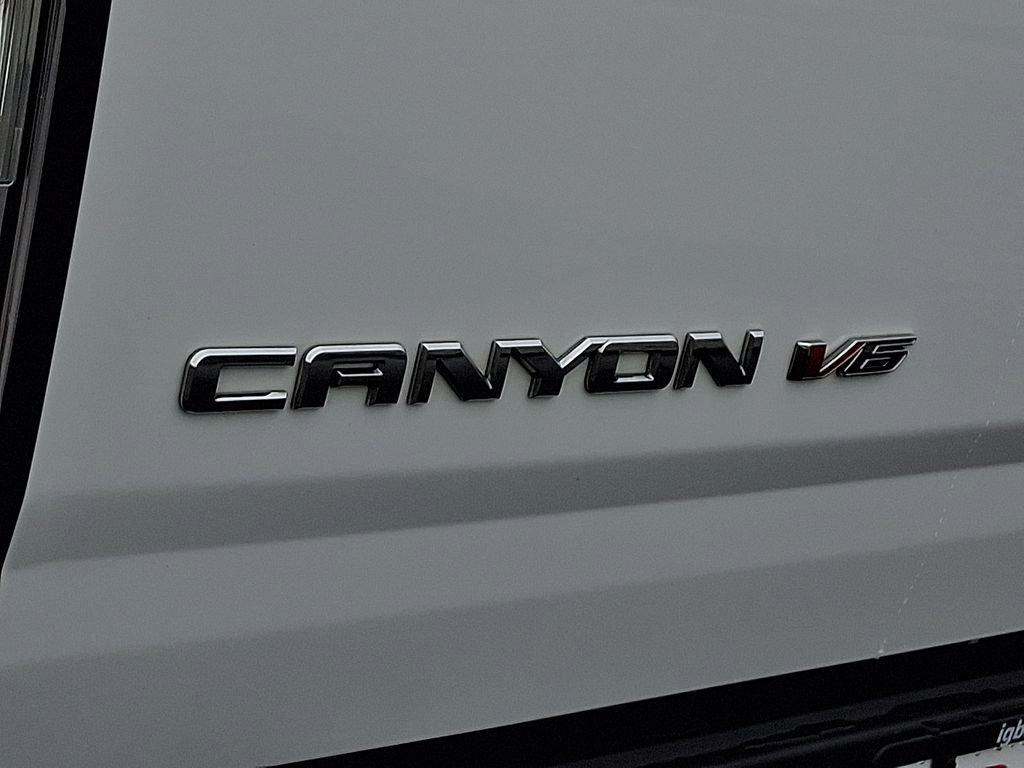 Used 2020 GMC Canyon SLE w/ Elevation Edition image 29