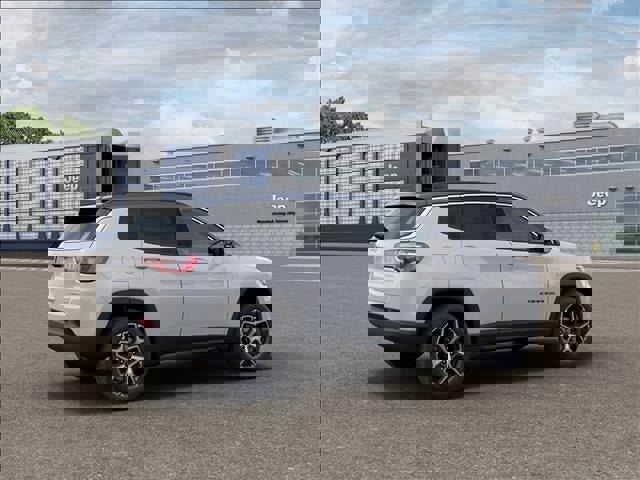 New 2026 Jeep Compass Limited w/ Sun, Sound & Navigation Group image 2