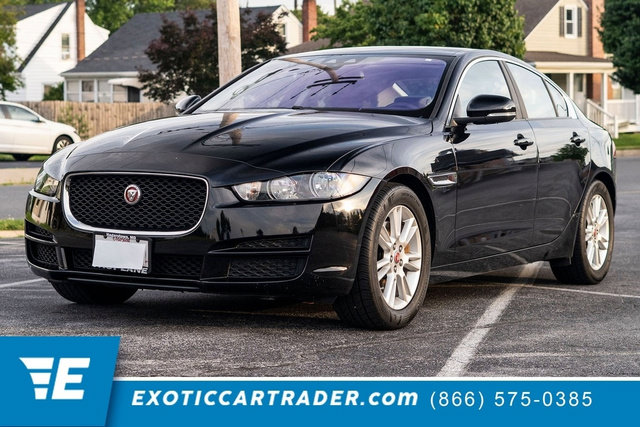 Used 2018 Jaguar XE Premium AWD/4WD image 1