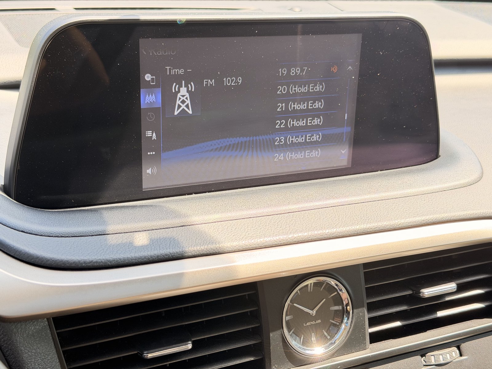 Used 2022 Lexus RX 350 FWD w/ Premium Package image 23