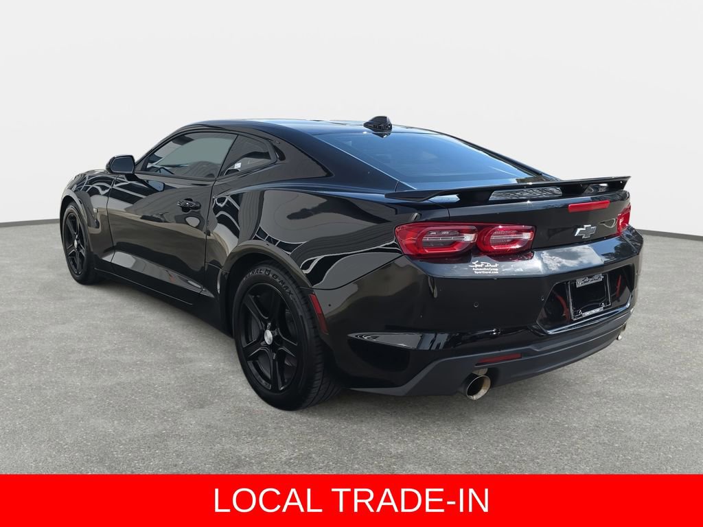 Used 2023 Chevrolet Camaro LT RWD image 7