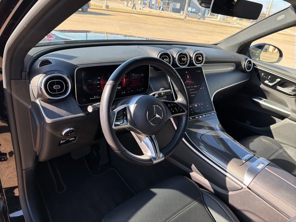 Used 2024 Mercedes-Benz GLC 300 4MATIC image 15