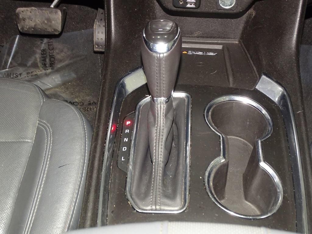 Used 2020 Chevrolet Traverse Premier image 52