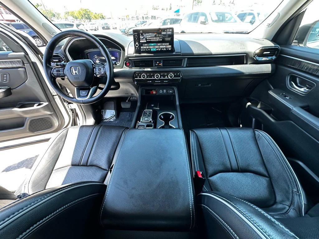 Used 2023 Honda Pilot Elite image 22