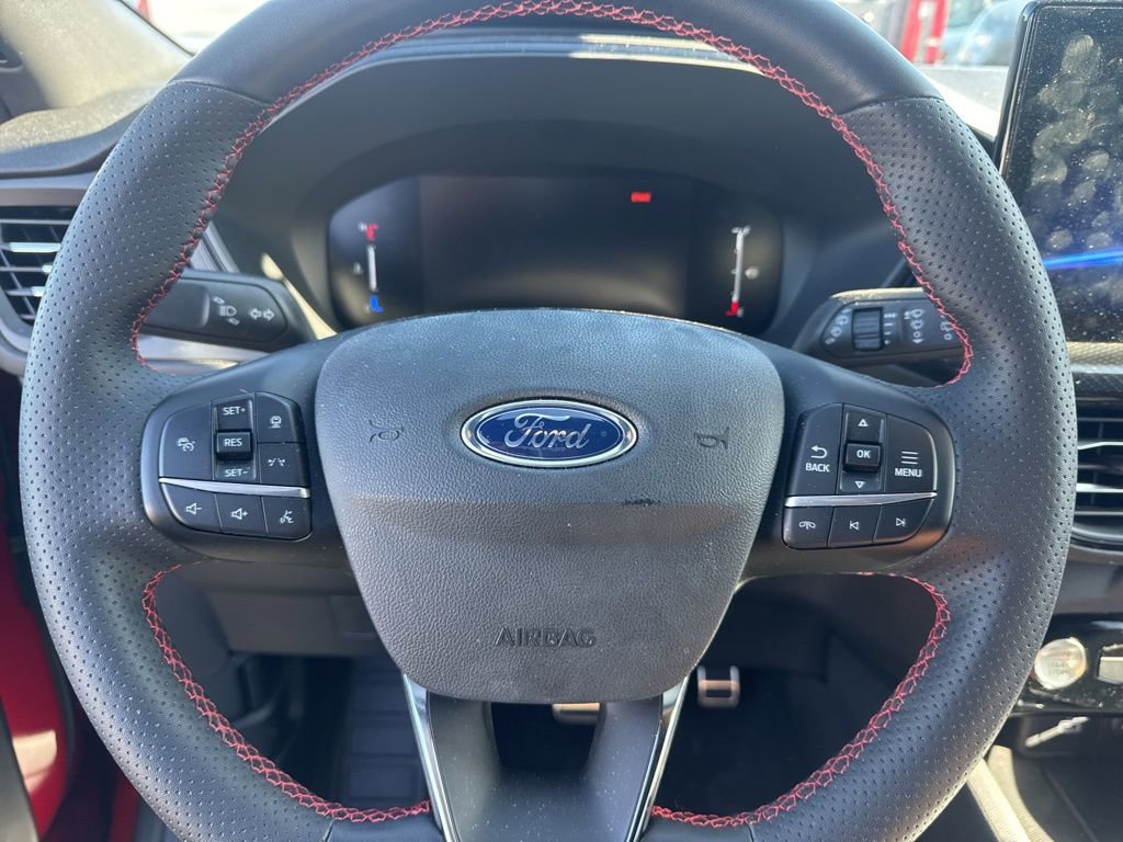 Used 2023 Ford Escape ST-Line w/ Tech Pack #1 image 9