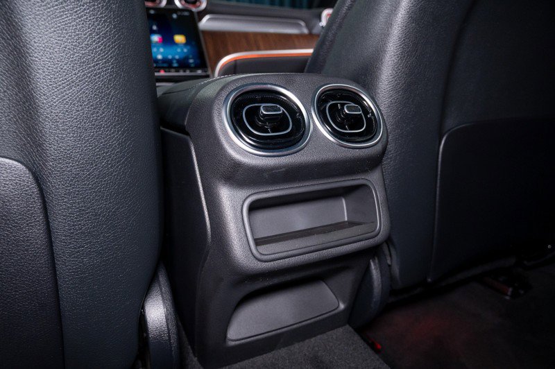 New 2026 Mercedes-Benz GLC 300 4MATIC image 23