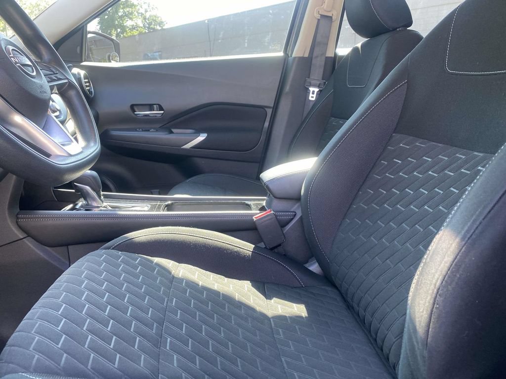 Used 2023 Nissan Kicks SV FWD image 15