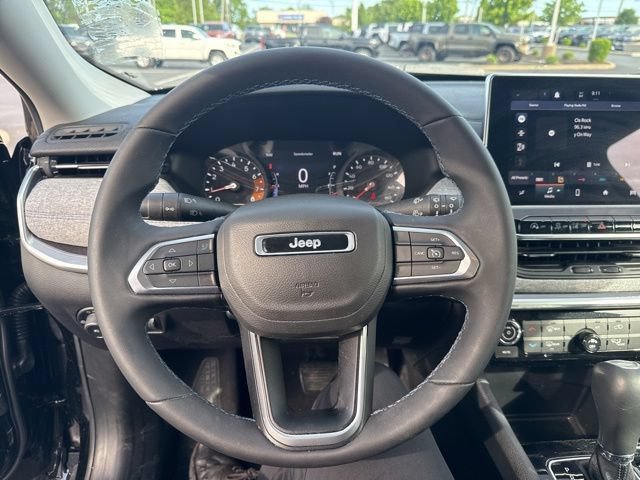 Used 2022 Jeep Compass Latitude AWD/4WD image 17