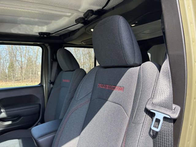 New 2026 Jeep Wrangler Unlimited Rubicon w/ Xtreme 35 Tire Package image 11