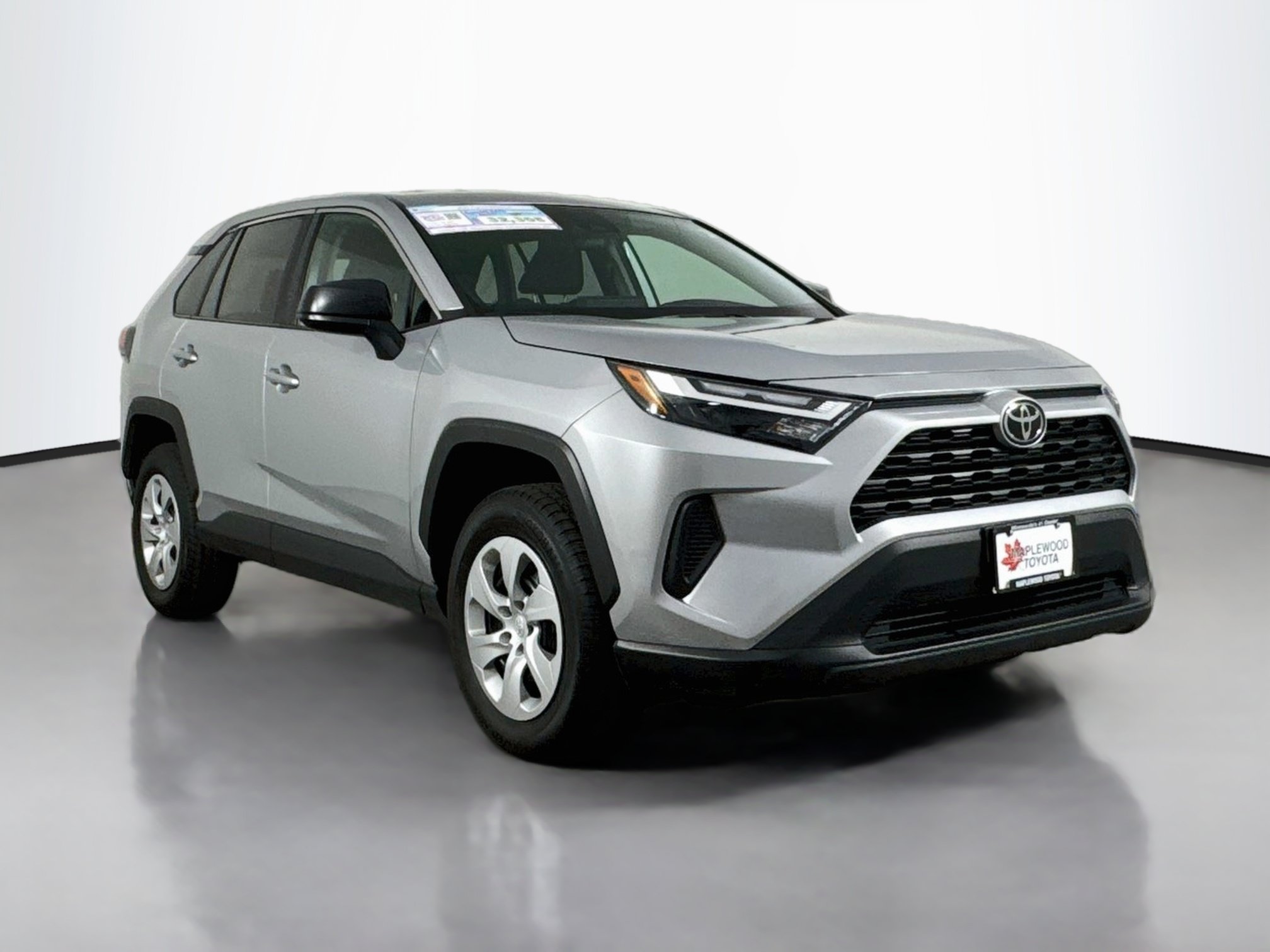 Certified 2025 Toyota RAV4 LE AWD/4WD image 1