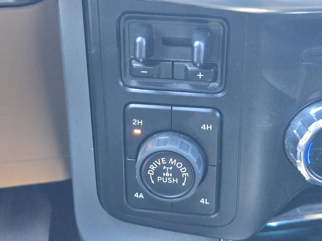 Used 2021 Ford F150 Lariat w/ Equipment Group 502A High image 7