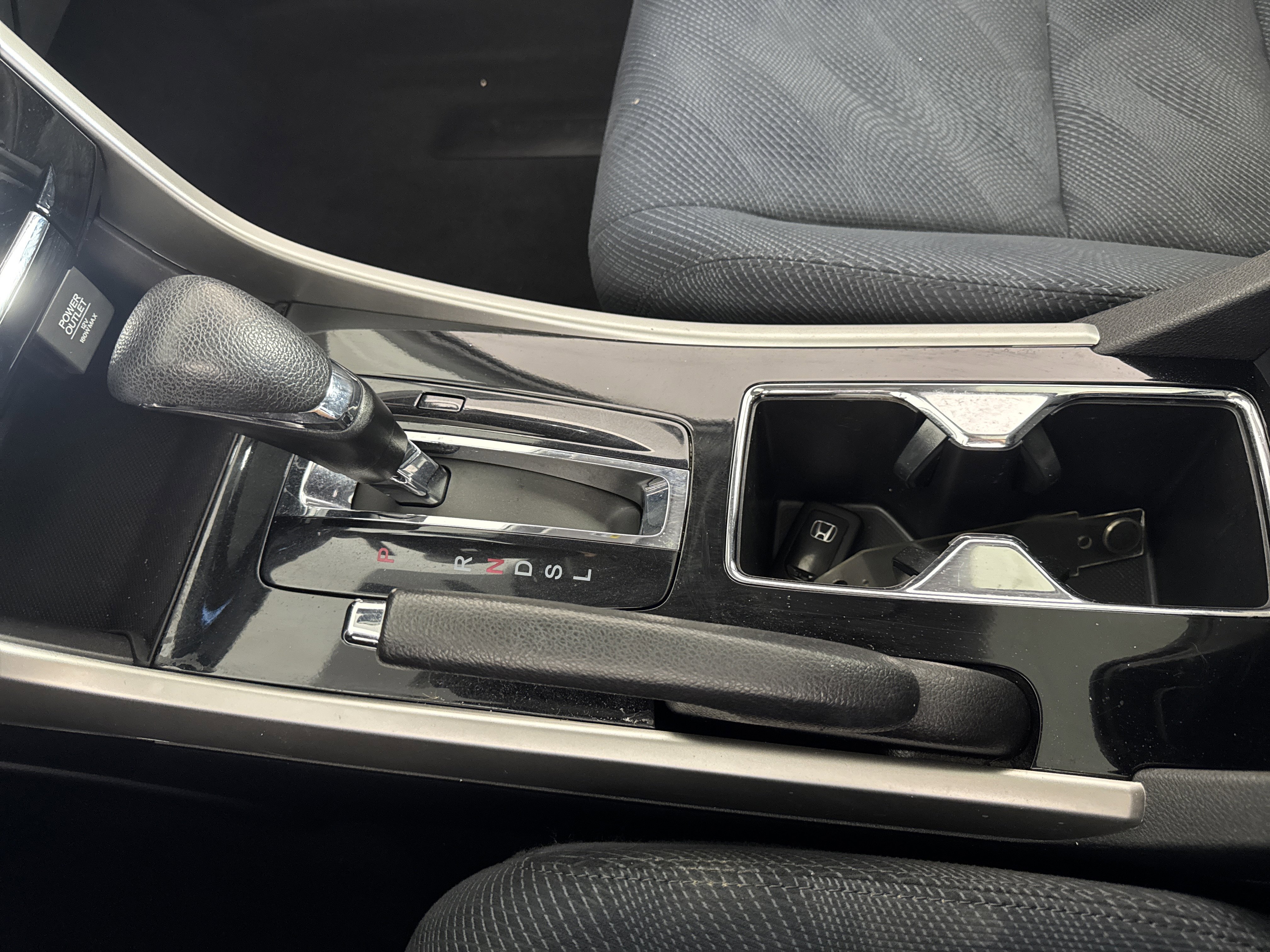 Used 2017 Honda Accord EX image 37