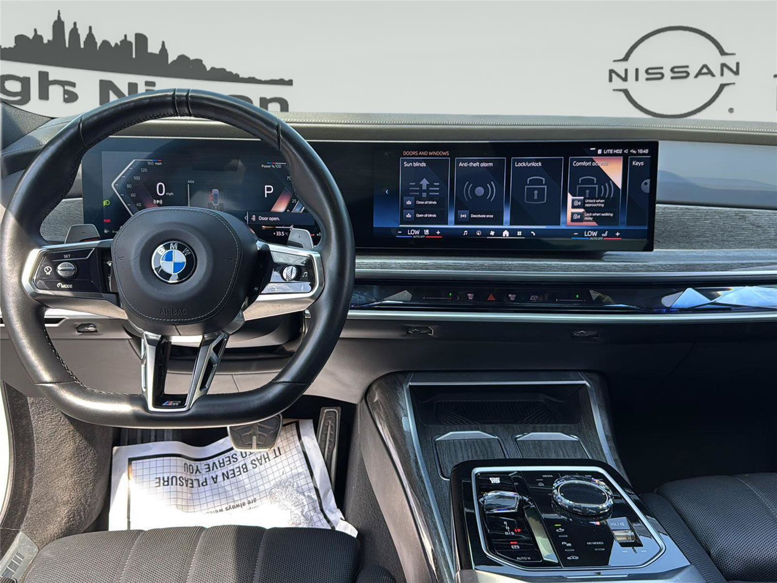 Used 2025 BMW 740i xDrive AWD/4WD image 28