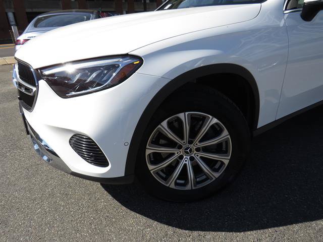 Used 2026 Mercedes-Benz GLC 300 4MATIC image 26
