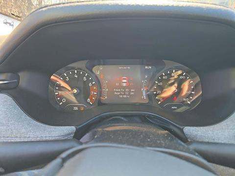 Used 2024 Jeep Compass Latitude w/ Sun and Sound Group image 12