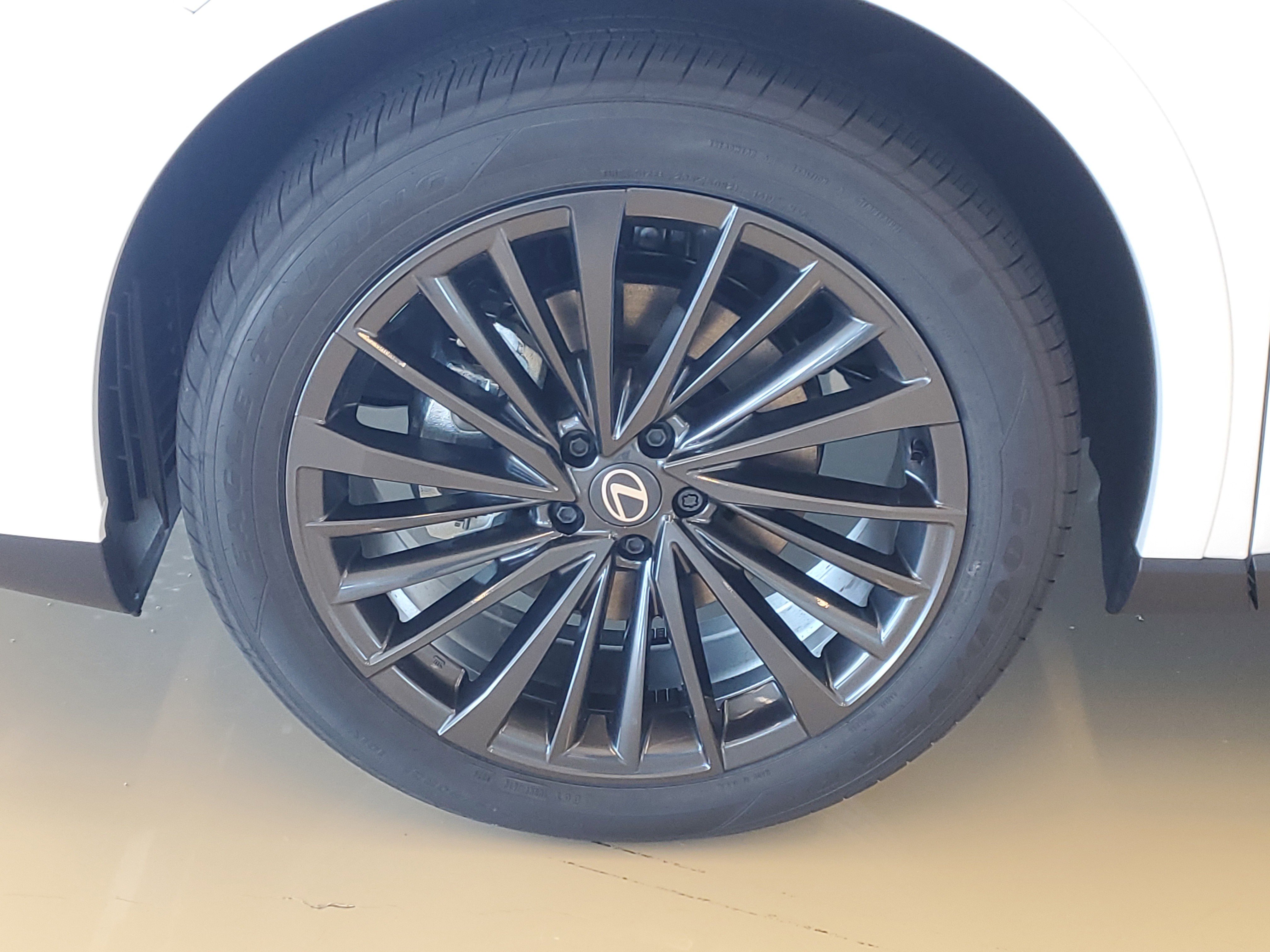 New 2026 Lexus RX 350h image 4