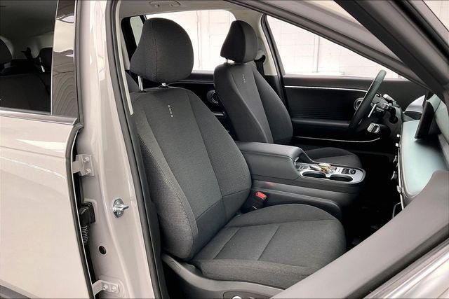 Certified 2026 Hyundai Ioniq 9 SE AWD/4WD image 7