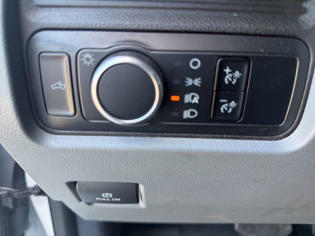 Certified 2024 Ford F250 XL RWD image 22