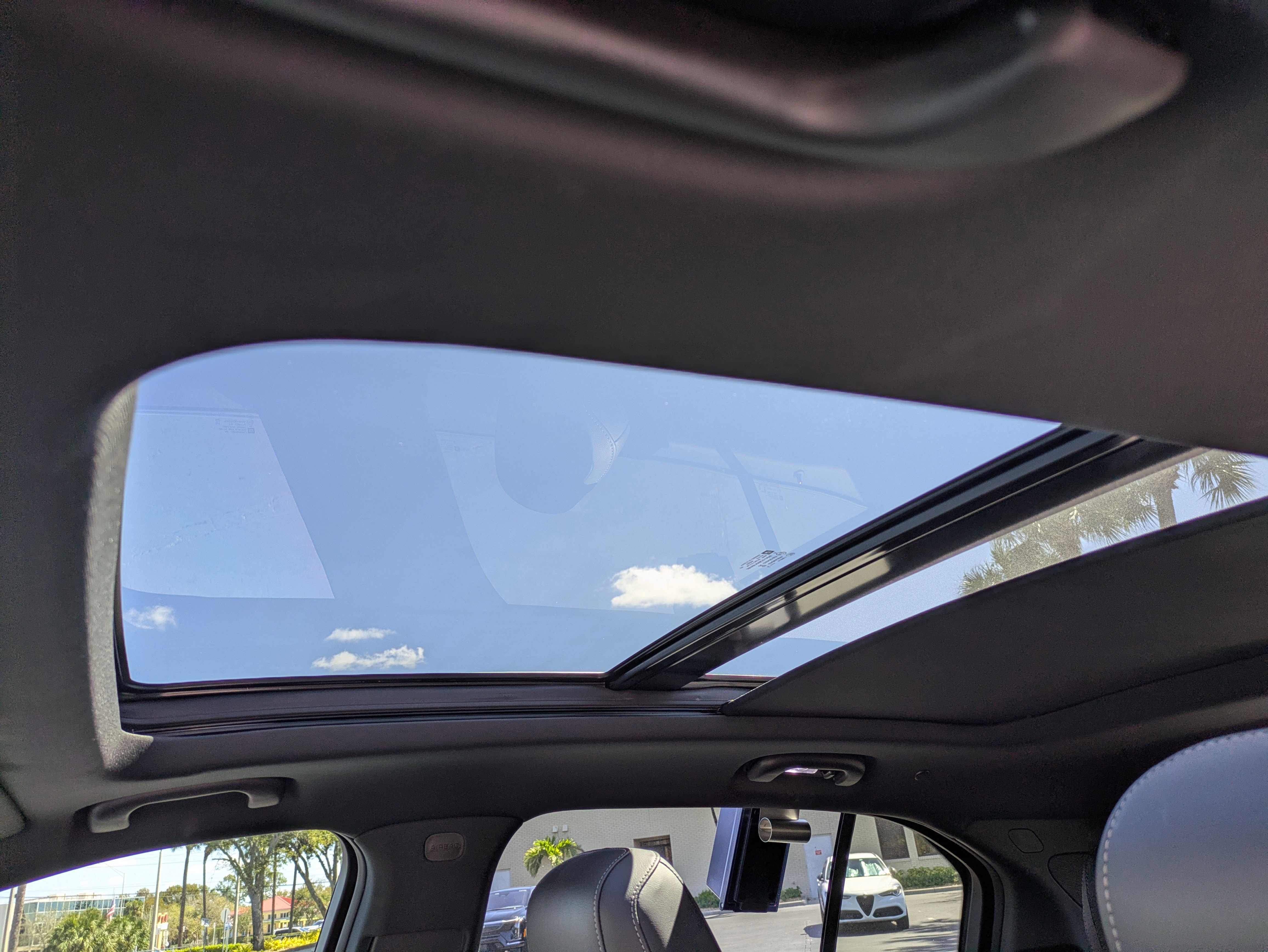 Used 2019 Cadillac XT4 Premium Luxury image 19