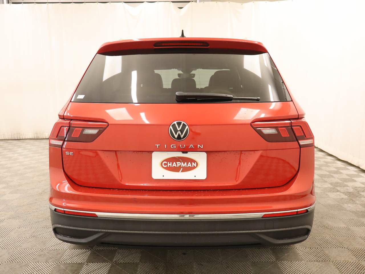 Used 2022 Volkswagen Tiguan SE FWD image 5