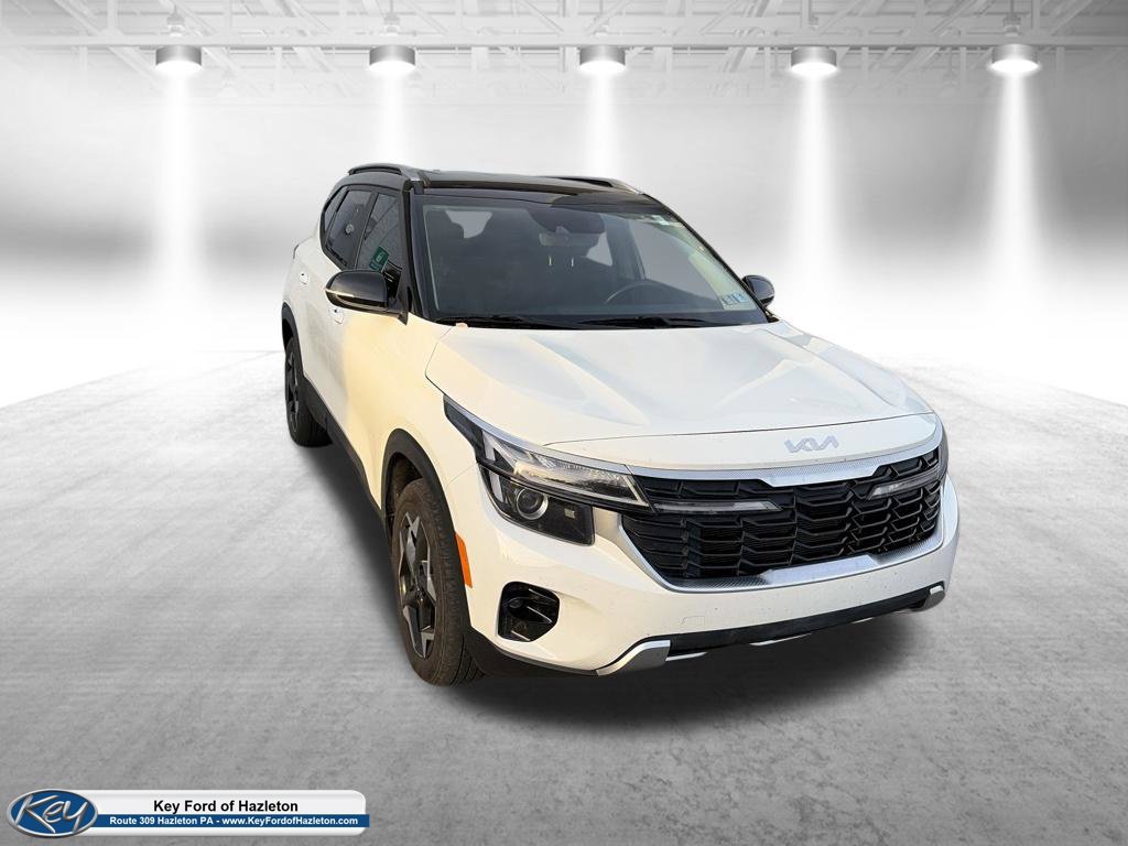 Used 2025 Kia Seltos S AWD/4WD image 1