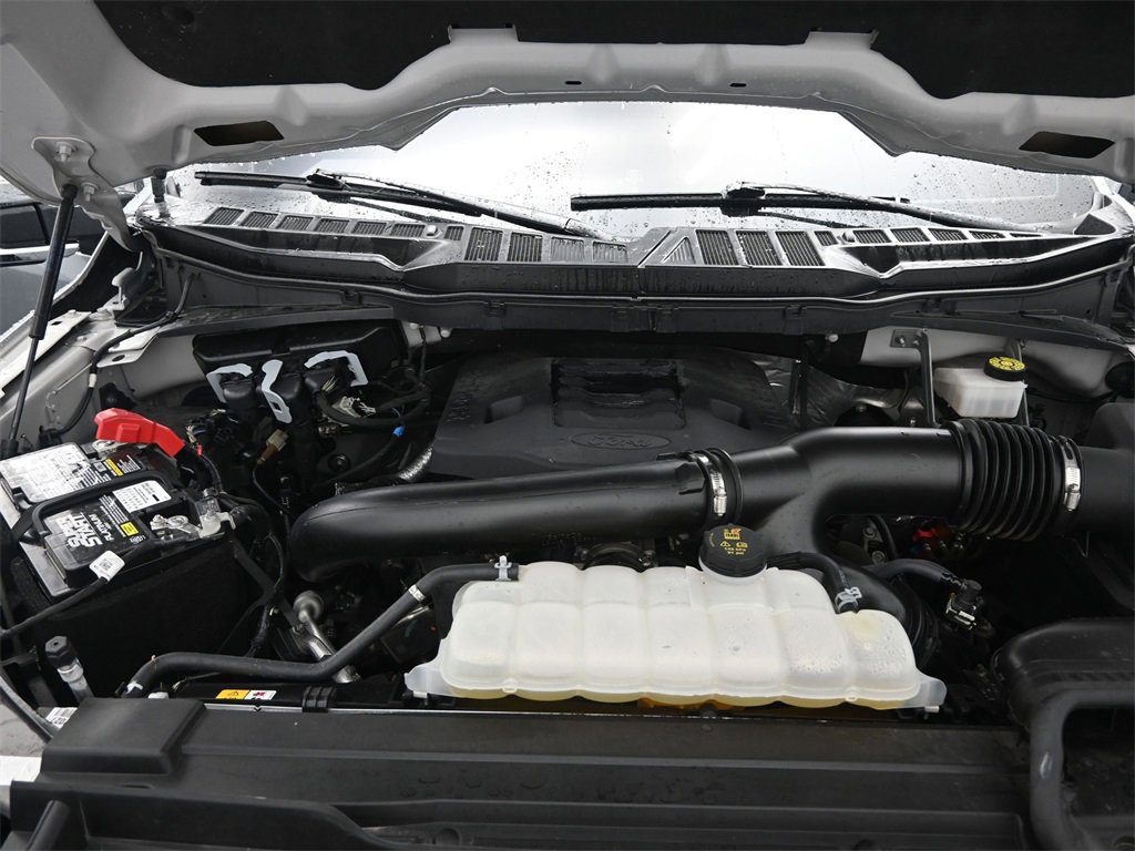 Used 2023 Ford F150 Lariat w/ Max Trailer Tow Package image 13