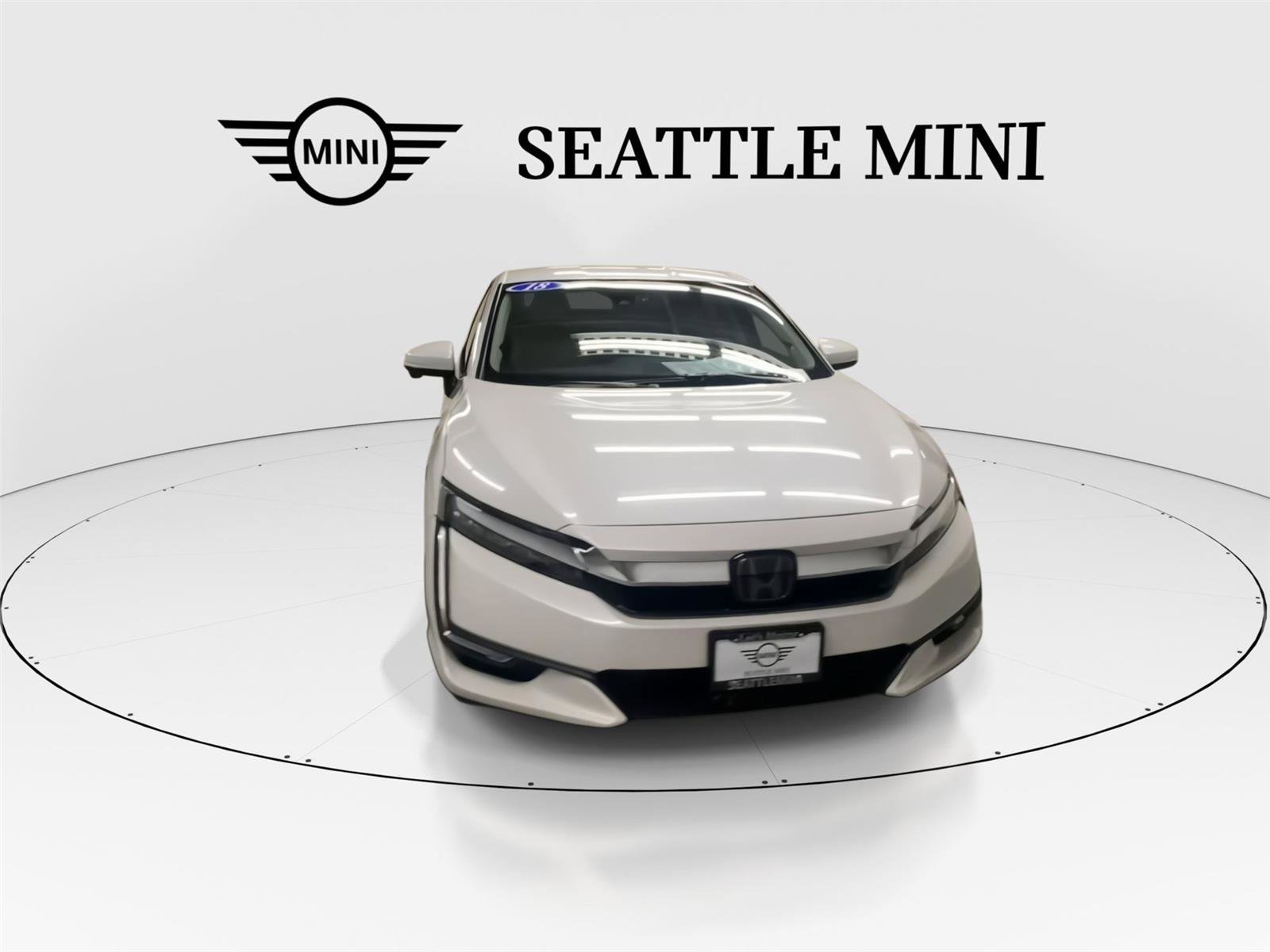 Used 2018 Honda Clarity Plug-In Hybrid image 3