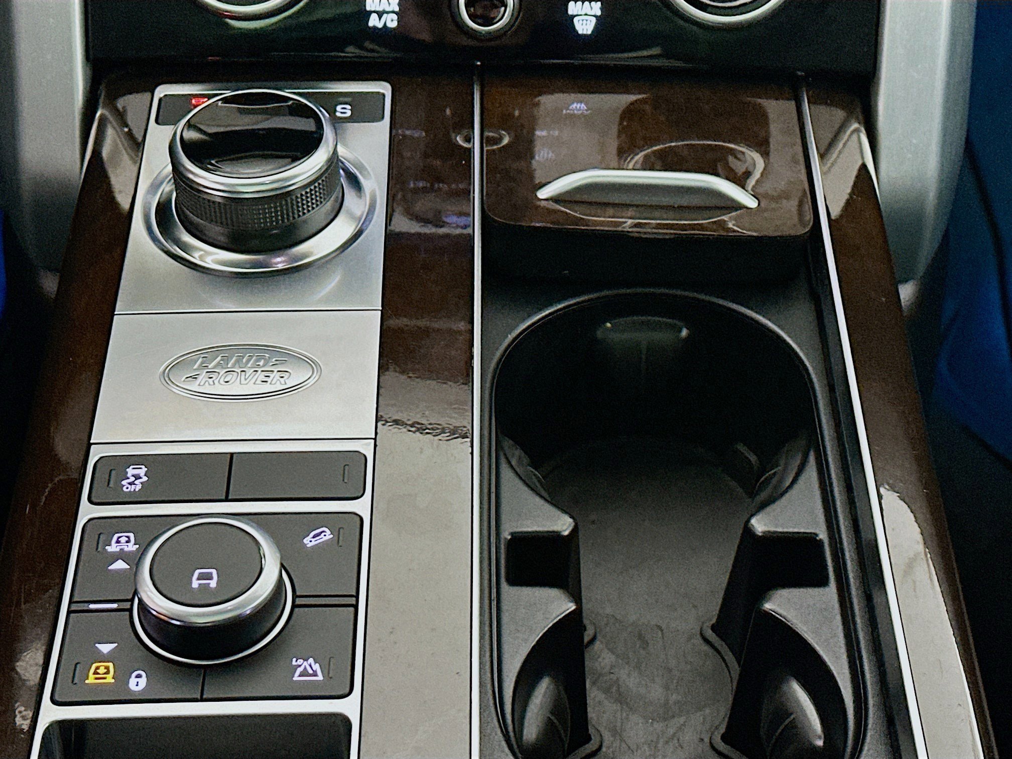 Used 2021 Land Rover Range Rover Westminster Edition image 14