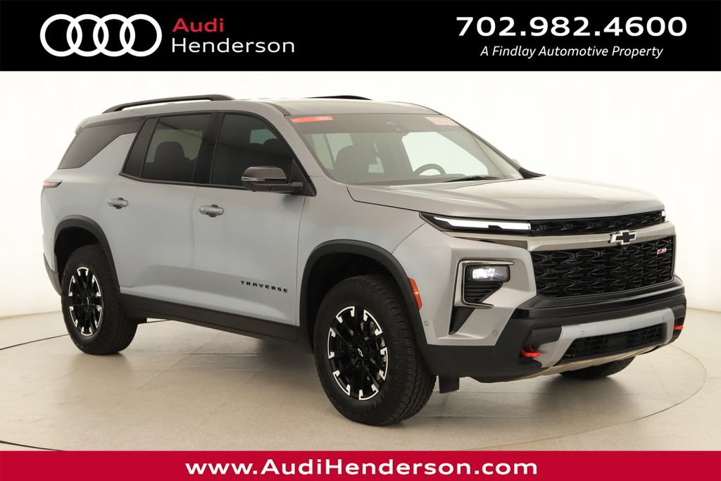 Used 2025 Chevrolet Traverse Z71 w/ Enhanced Driving Package