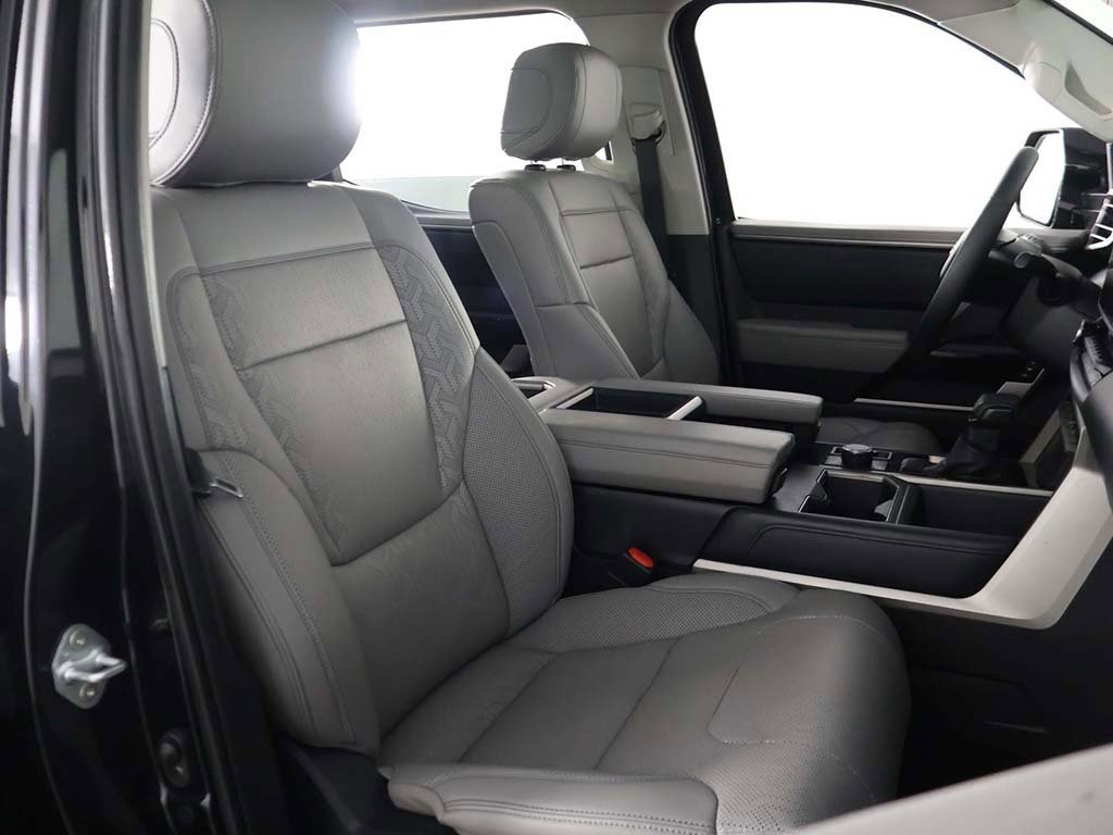 Used 2022 Toyota Tundra Limited w/ TRD Off-Road Package image 30