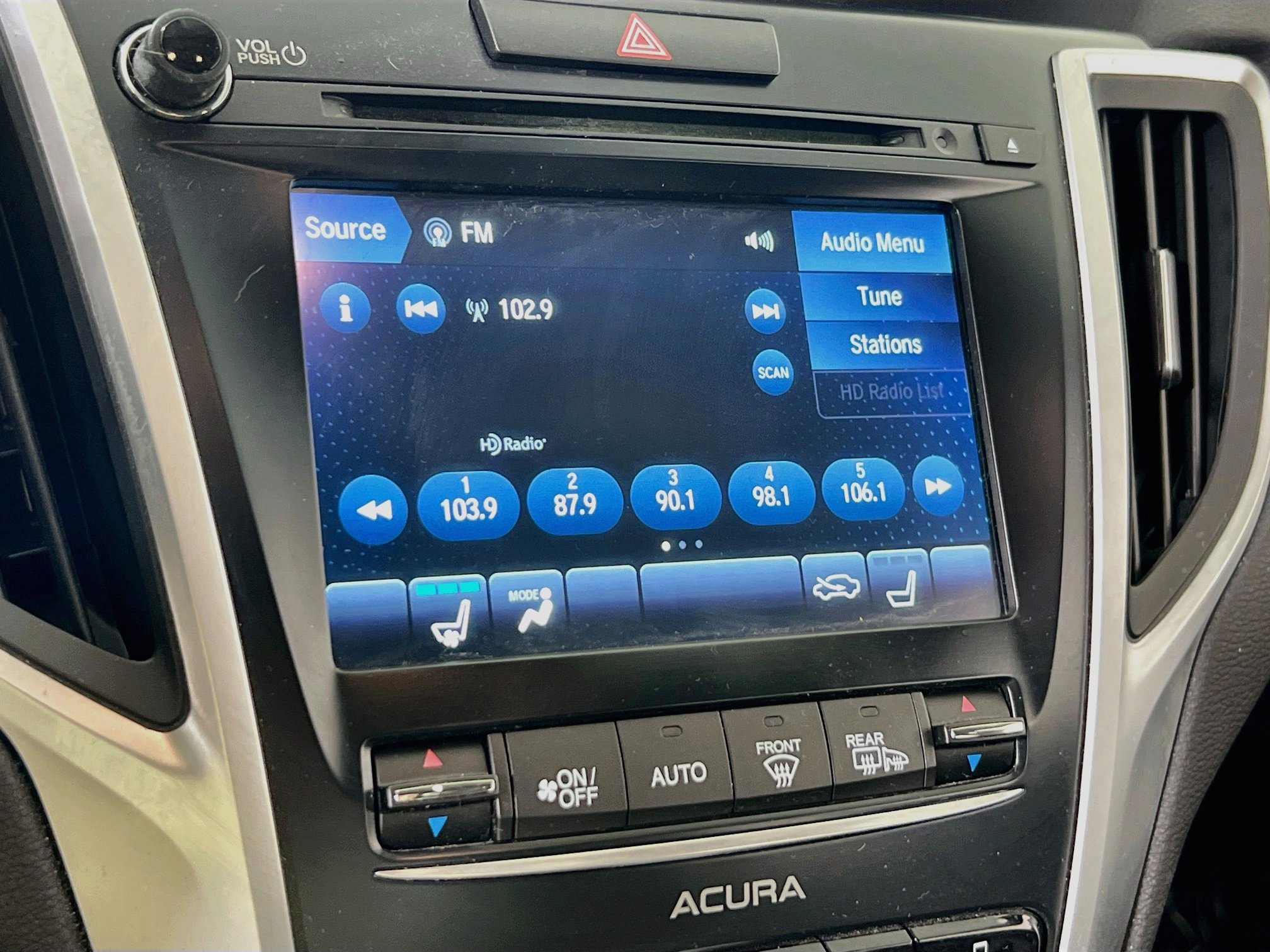 Used 2019 Acura TLX V6 w/ Technology & A-SPEC Pkg AWD/4WD image 15