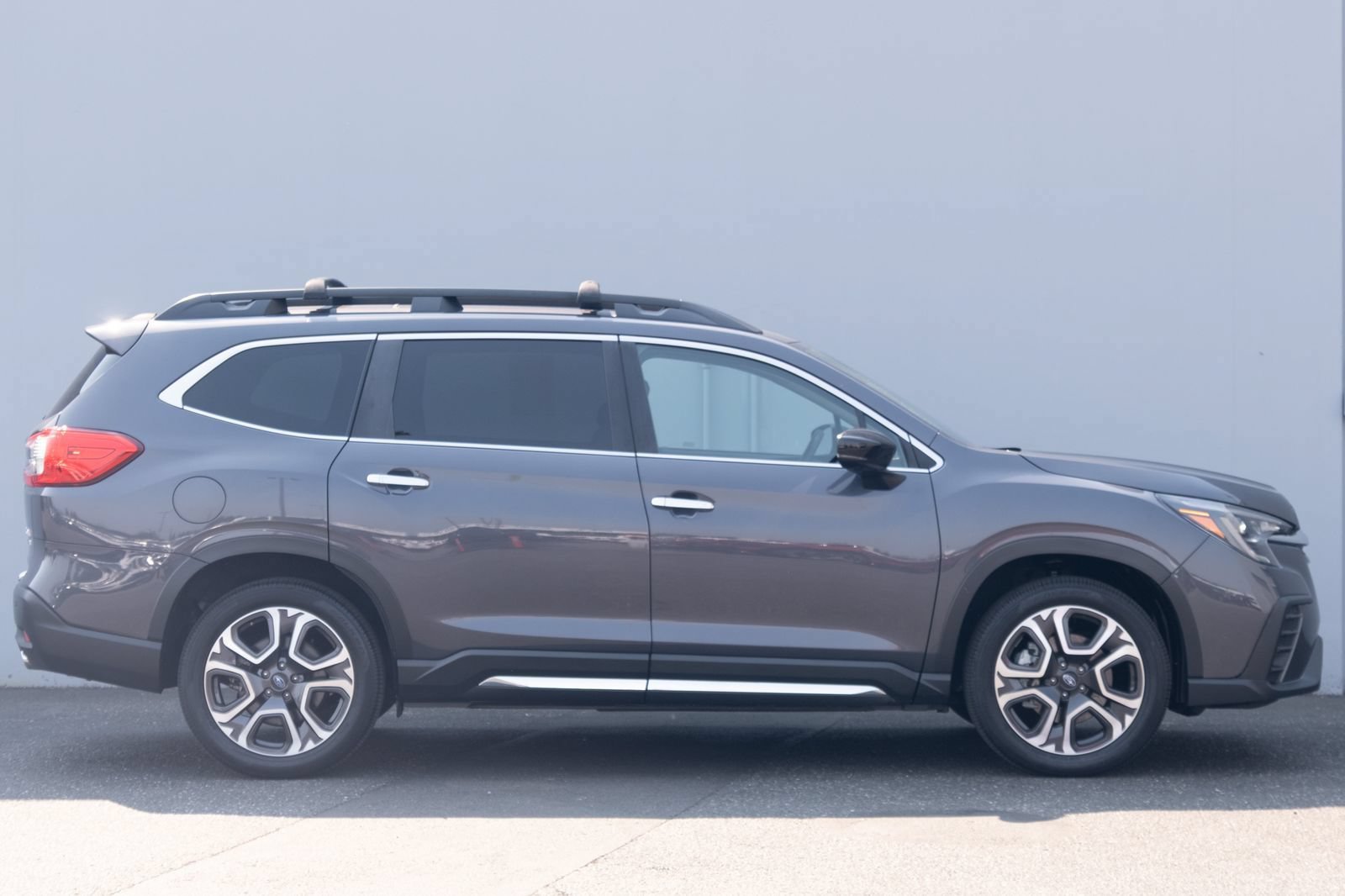 Used 2024 Subaru Ascent Touring AWD/4WD image 31