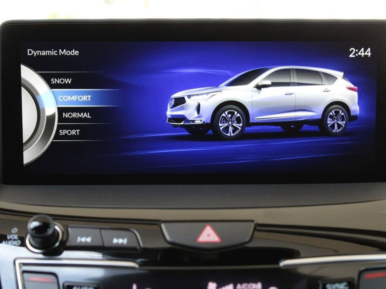 Used 2025 Acura RDX SH-AWD image 28