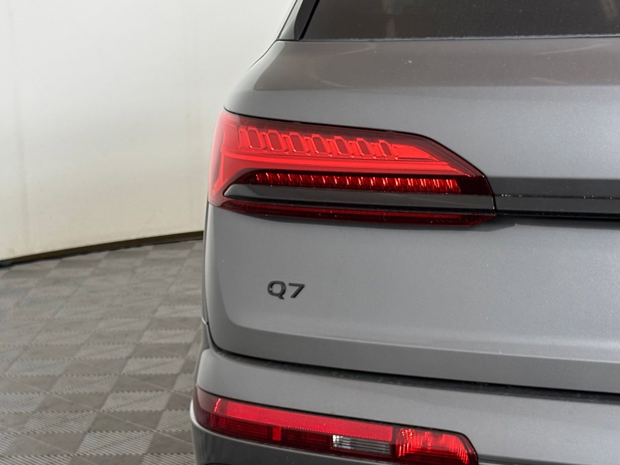 New 2026 Audi Q7 3.0T Premium Plus image 13