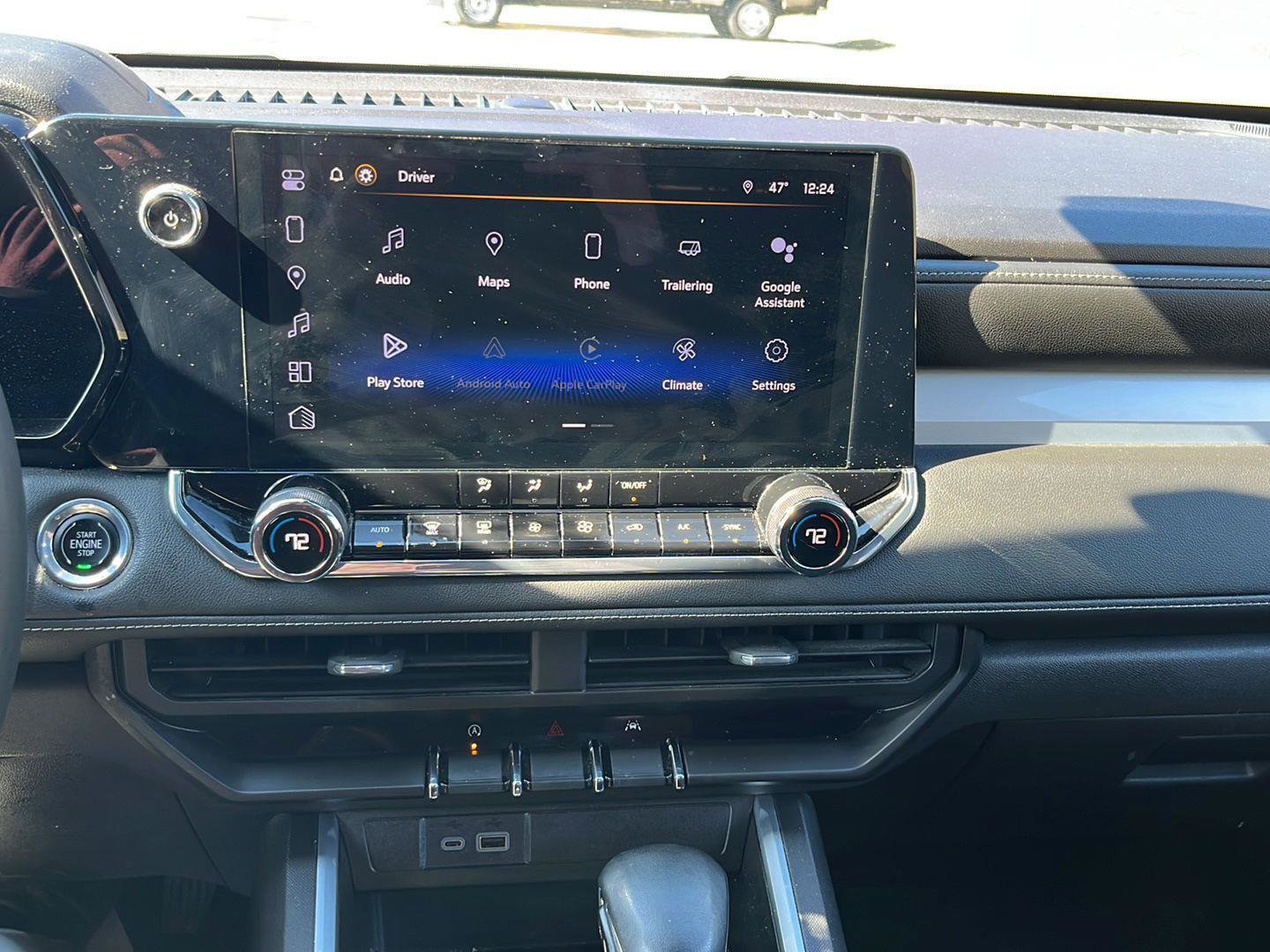 Used 2023 Chevrolet Colorado LT w/ LT Convenience Package image 16