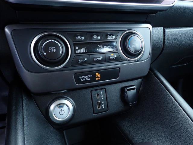Used 2025 Nissan Leaf S FWD image 18