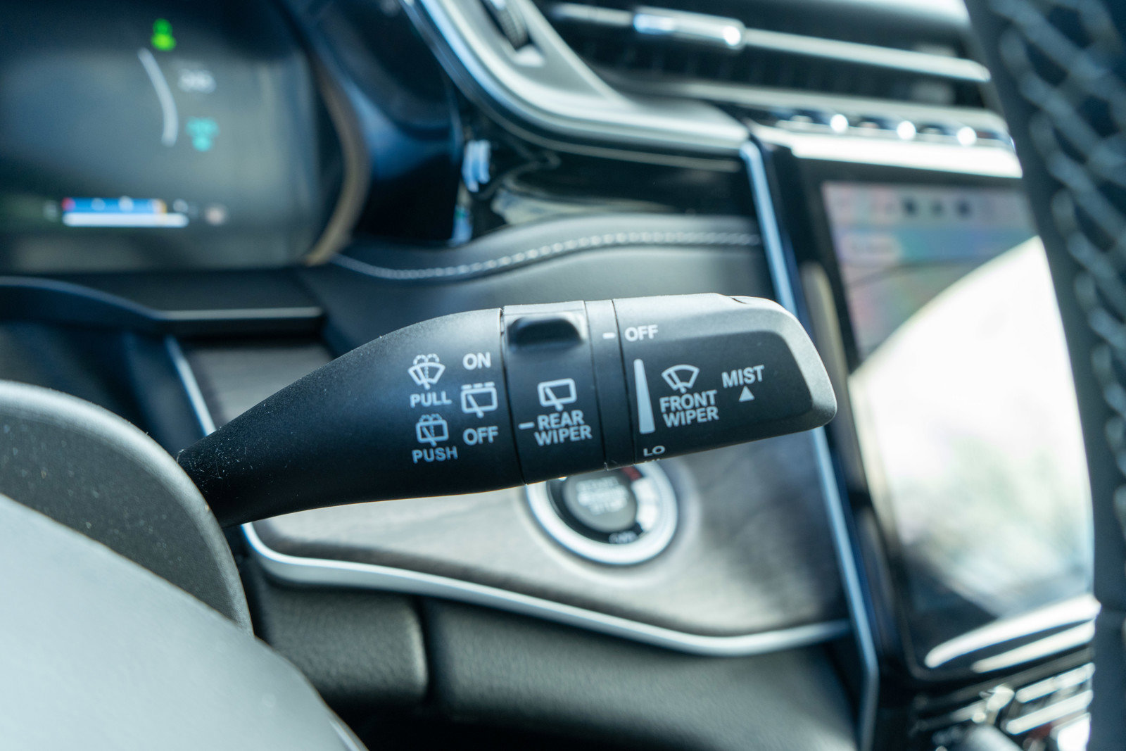 Used 2022 Jeep Grand Cherokee Limited 4xe w/ Luxury Tech Group II image 29