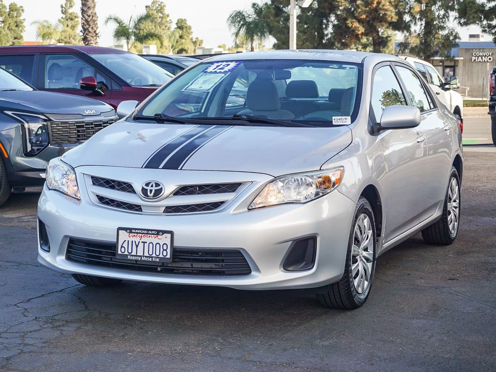 Used 2012 Toyota Corolla LE FWD image 4