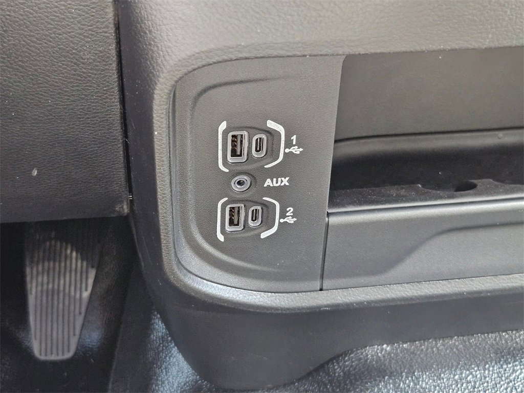 New 2025 RAM 5500 Tradesman image 28