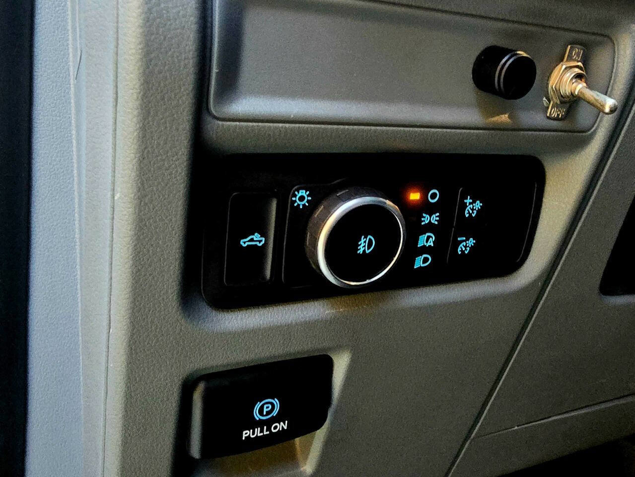 Used 2021 Ford F150 XL w/ Equipment Group 101A High image 91