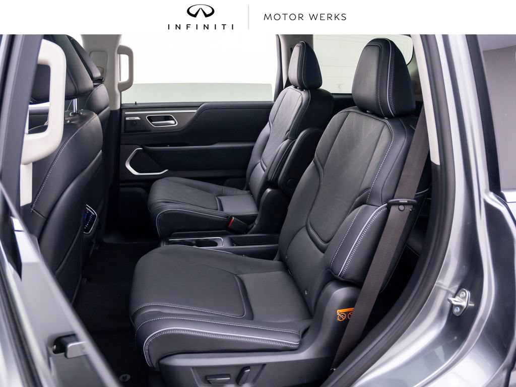 New 2027 INFINITI QX80 Luxe w/ Cargo Package AWD/4WD image 17