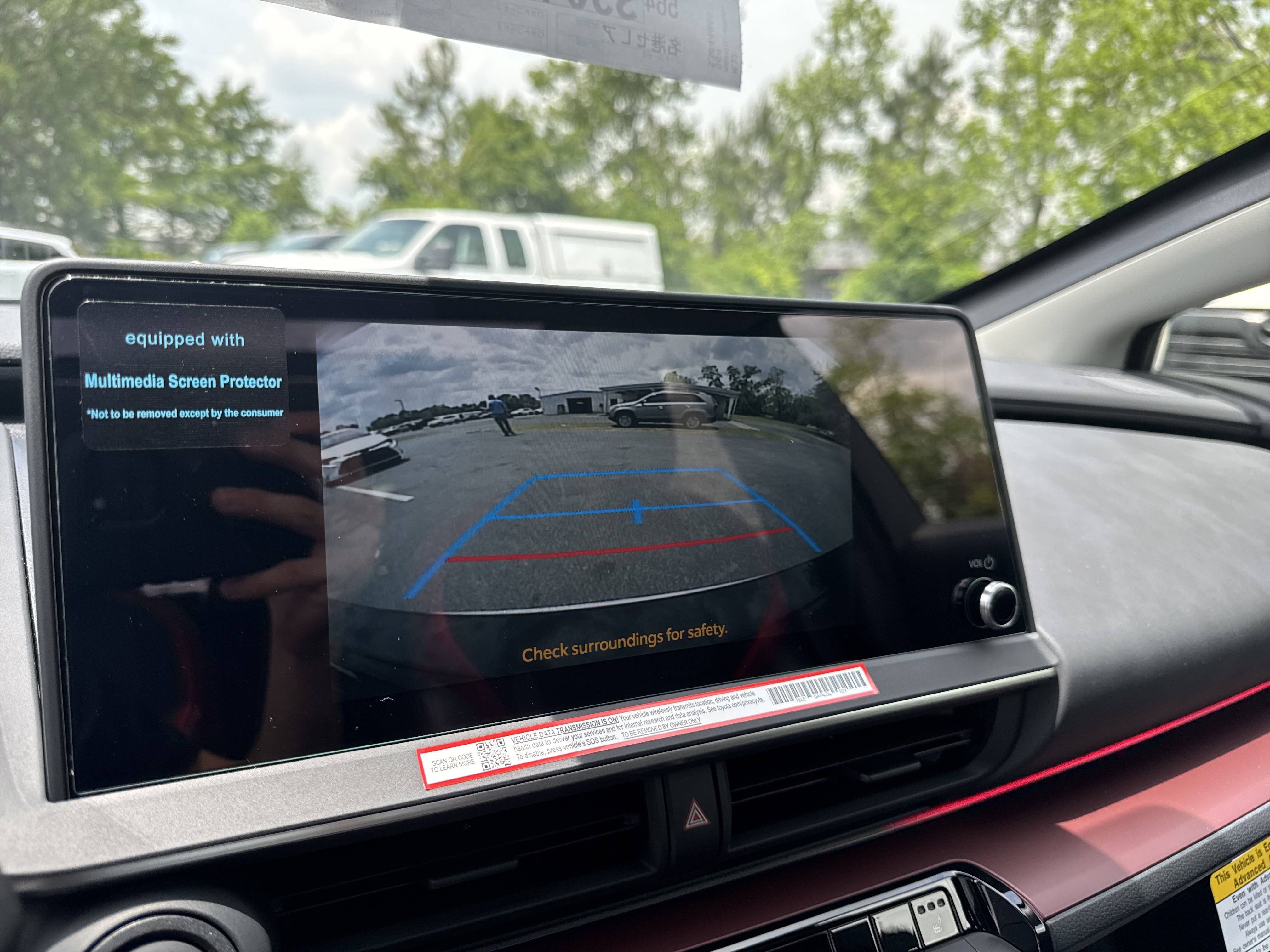 New 2025 Toyota Prius Plug-In Hybrid FWD image 21
