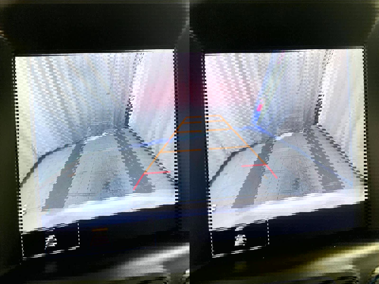 Used 2023 GMC Terrain SLE w/ Driver Convenience Package image 20