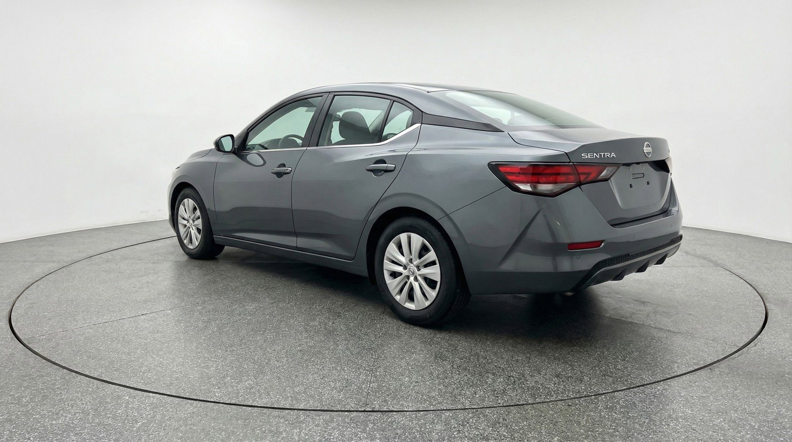 Used 2025 Nissan Sentra S image 6