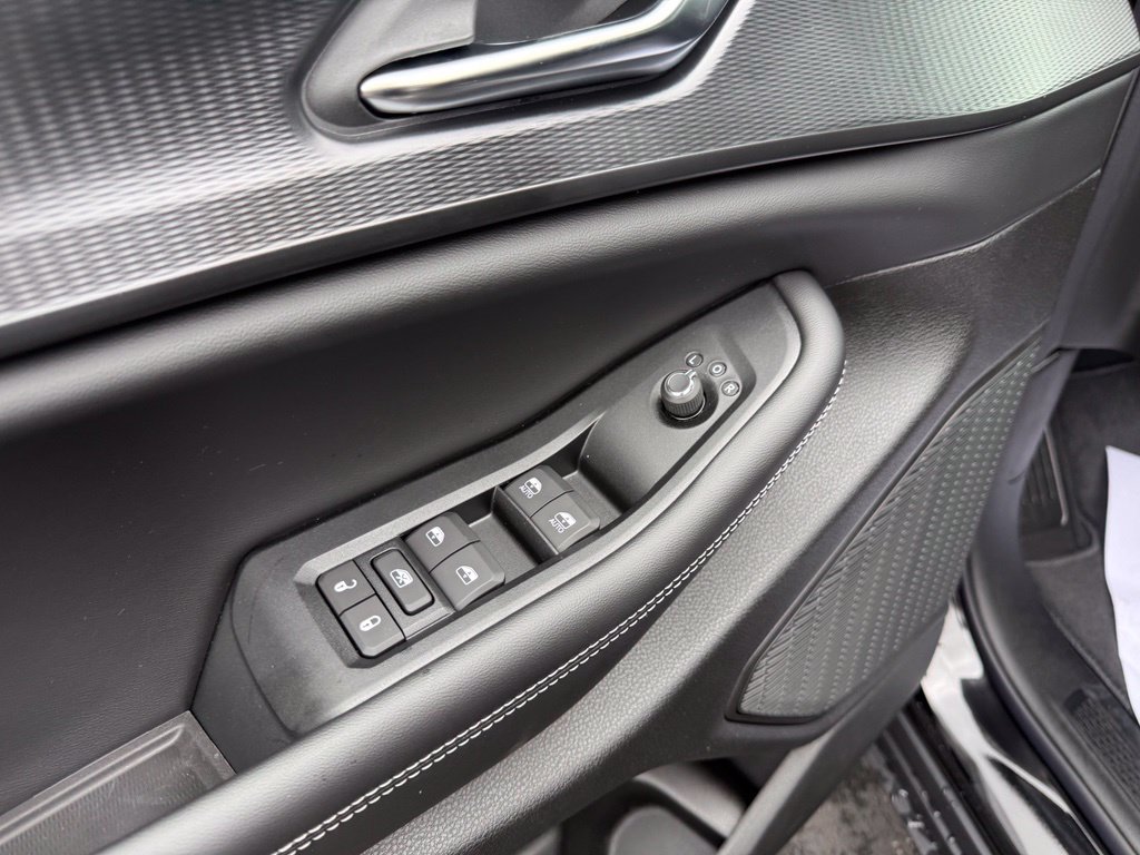New 2026 Jeep Grand Cherokee L 4WD image 12